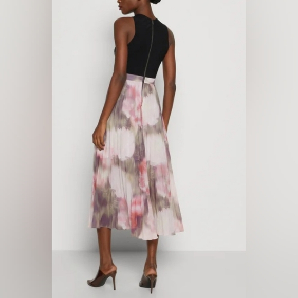 Ted Baker Loulous Cross Front Pleated Dress with Knit Bodice Coral Size 2 - Picture 2 of 15